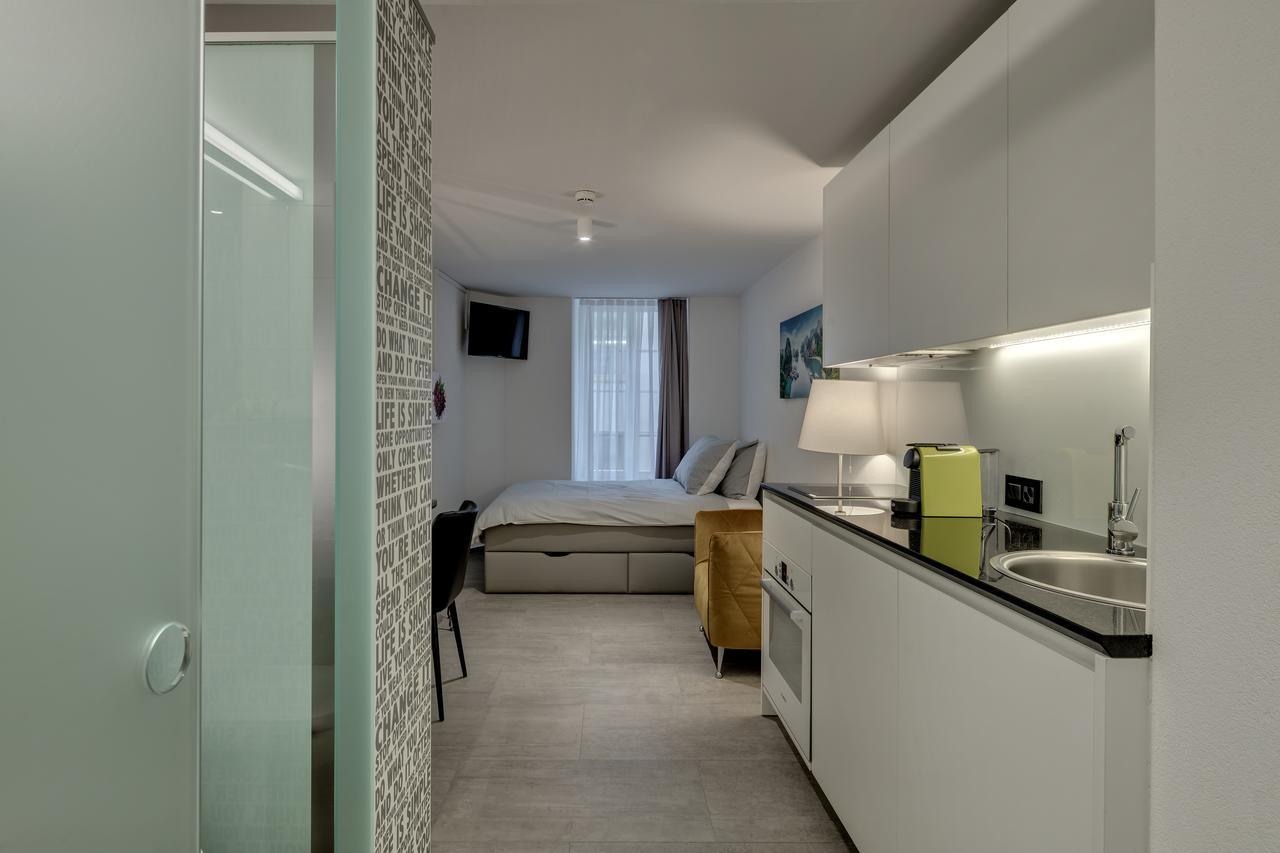 Smartroom The Residence La Cittadella Baden Exterior photo