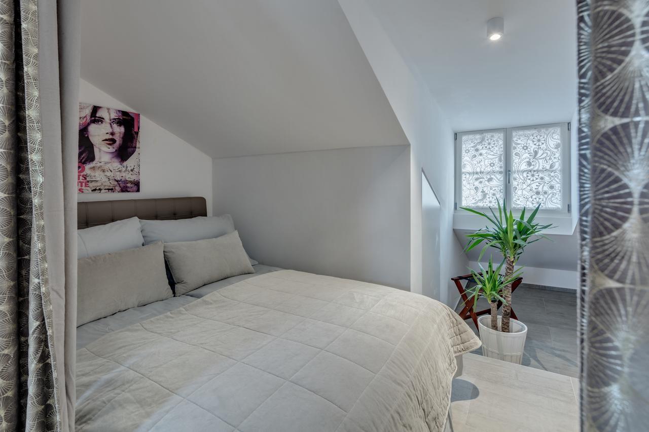 Smartroom The Residence La Cittadella Baden Exterior photo